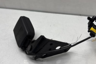 Attache ceinture arriere gauche PEUGEOT 207
