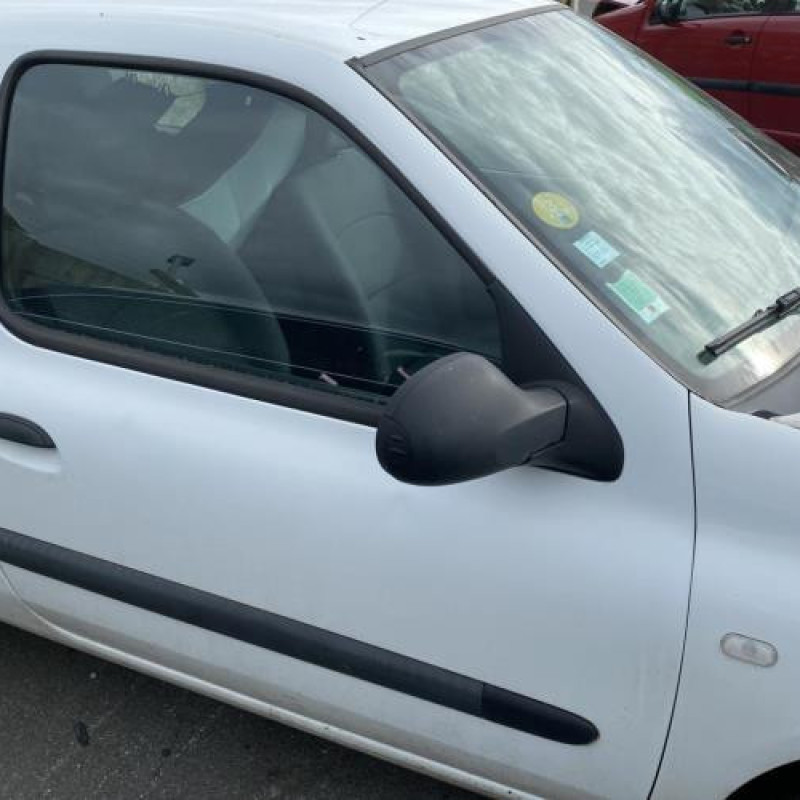 Aile avant droit RENAULT CLIO 2 CAMPUS Photo n°15