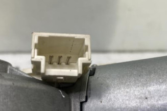 Moteur essuie glace arriere PEUGEOT 207