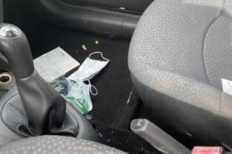 Aile avant droit RENAULT CLIO 2 CAMPUS