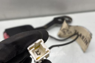 Attache ceinture avant gauche PEUGEOT 207