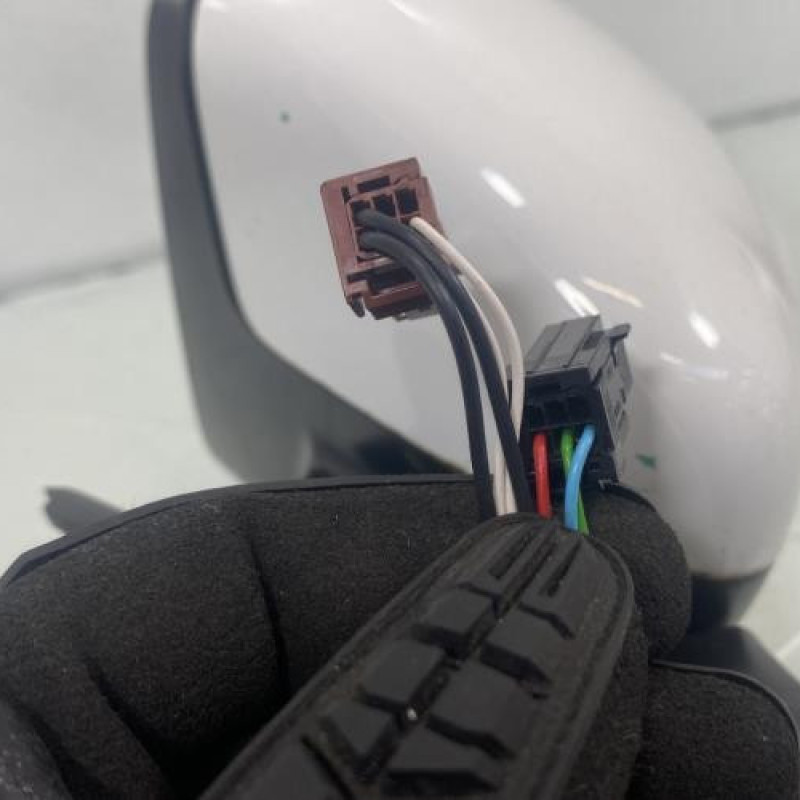 Retroviseur gauche PEUGEOT 208 1 Photo n°4