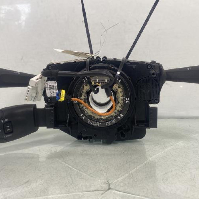 Com (Bloc Contacteur Tournant+Commodo Essuie Glace+Commodo Phare) PEUGEOT 208 1 Photo n°1