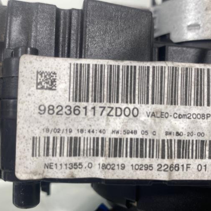 Com (Bloc Contacteur Tournant+Commodo Essuie Glace+Commodo Phare) PEUGEOT 208 1 Photo n°5