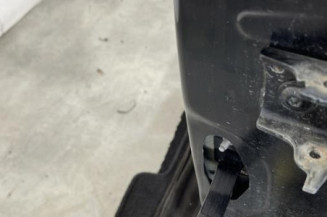 Porte avant gauche PEUGEOT 208 1