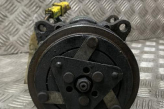 Compresseur clim PEUGEOT 307 Photo n°1