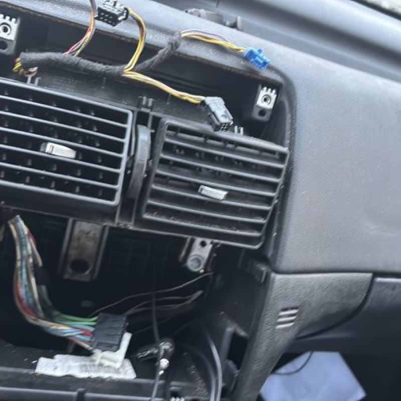 Vase de lave glace PEUGEOT 307 Photo n°19