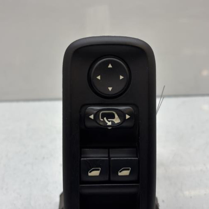 Interrupteur de leve vitre avant gauche PEUGEOT 807 Photo n°2