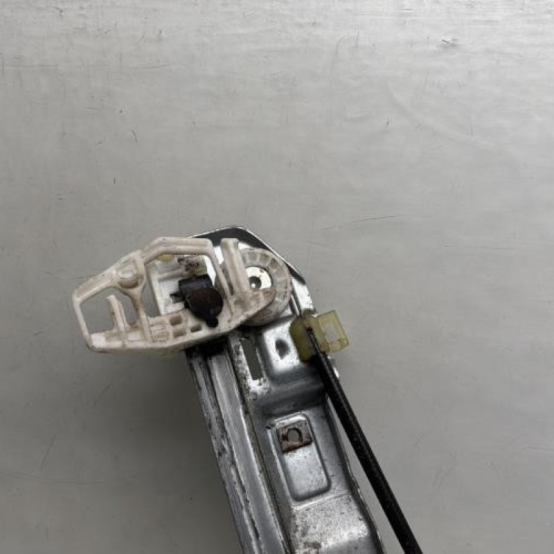 Leve vitre electrique avant droit RENAULT MEGANE 2 Photo n°2