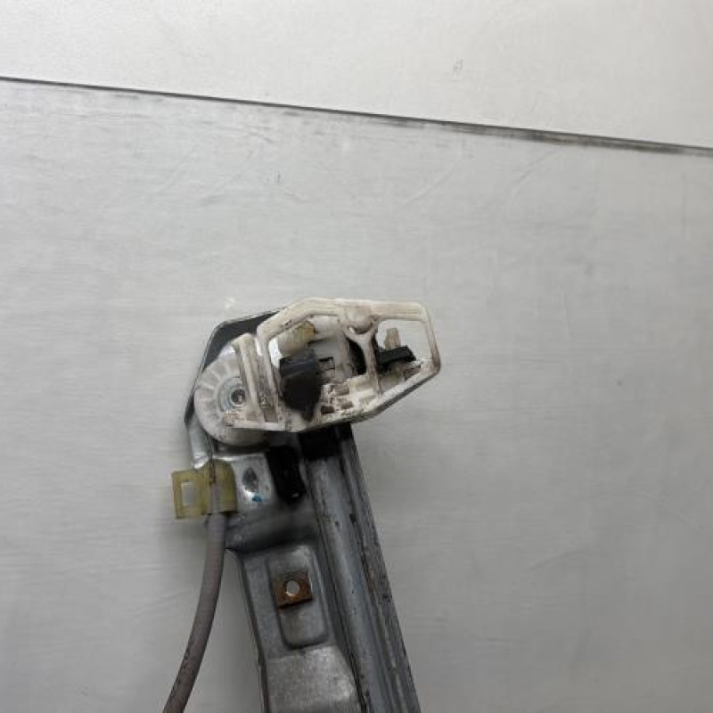 Leve vitre electrique avant droit RENAULT MEGANE 2 Photo n°3