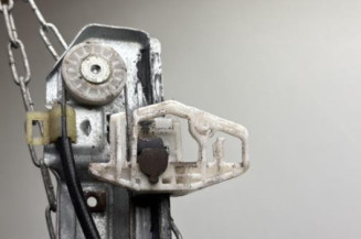 Leve vitre electrique avant gauche RENAULT MEGANE 2