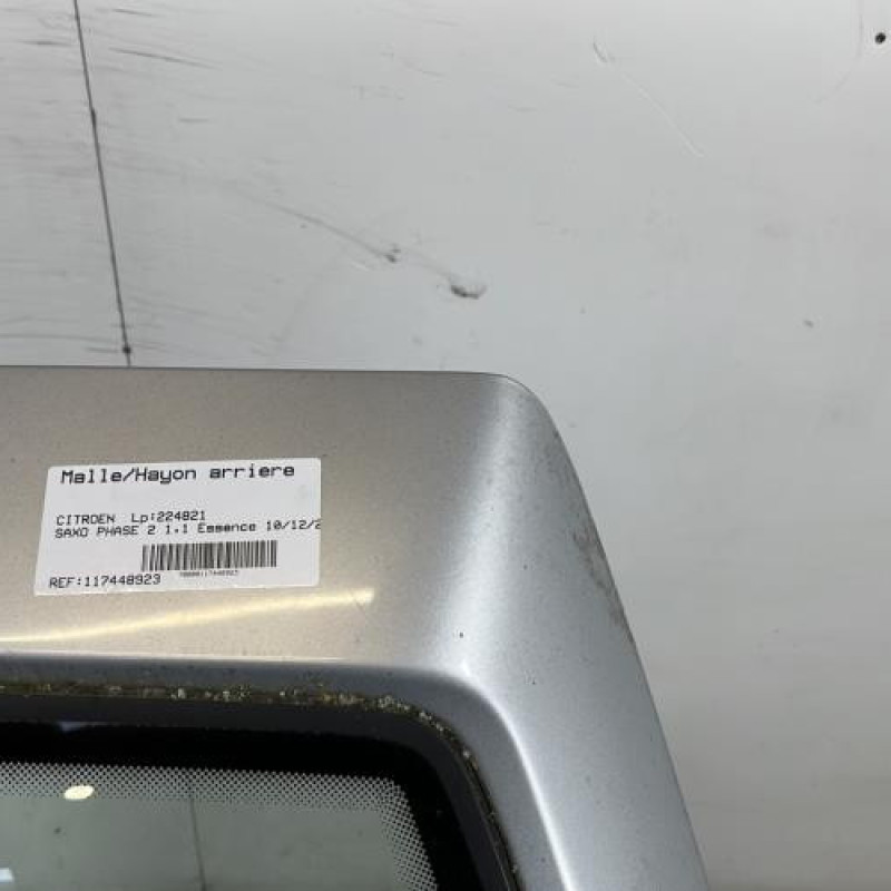 Malle/Hayon arriere CITROEN SAXO Photo n°4