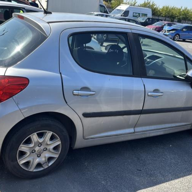 Porte avant gauche PEUGEOT 207 Photo n°17
