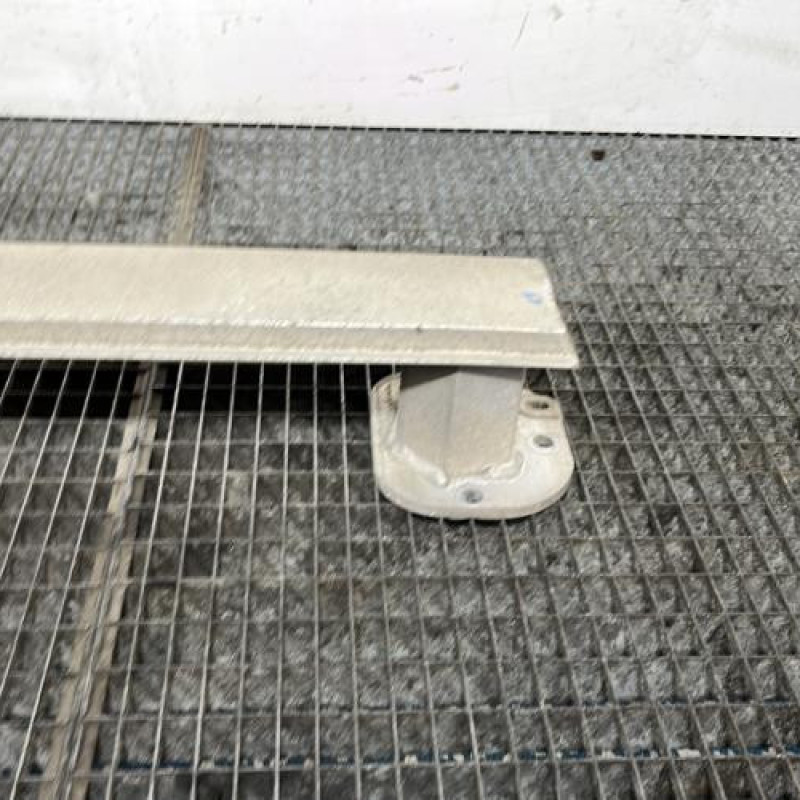 Renfort pare choc arriere (traverse) PEUGEOT 308 1 Photo n°3