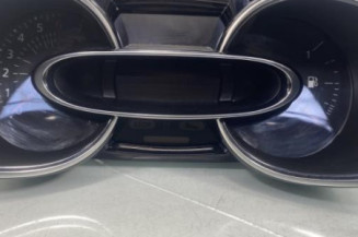 Compteur RENAULT CLIO 4 Photo n°1