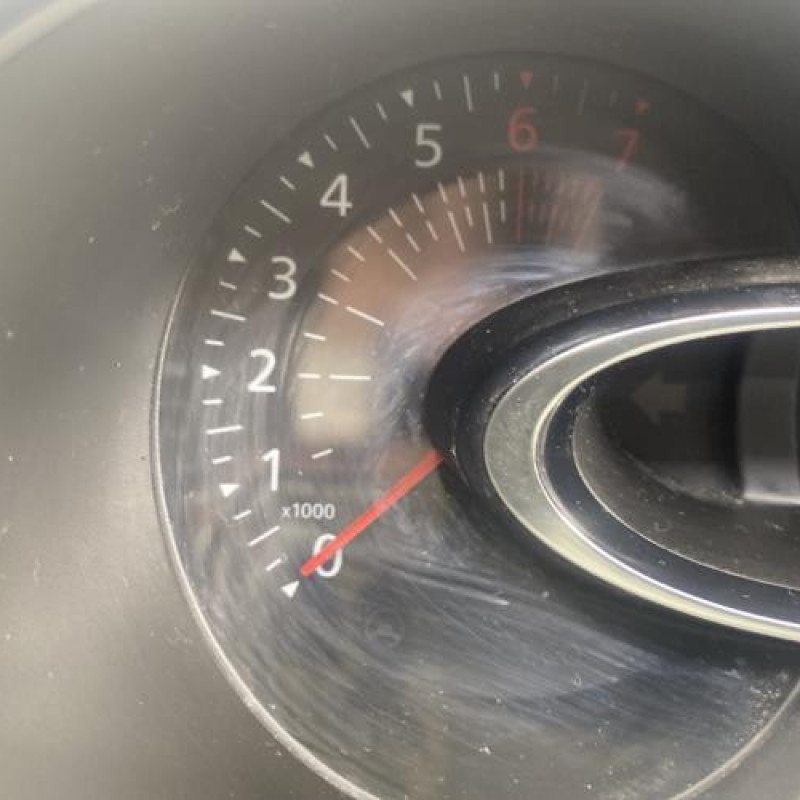 Compteur RENAULT CLIO 4 Photo n°2