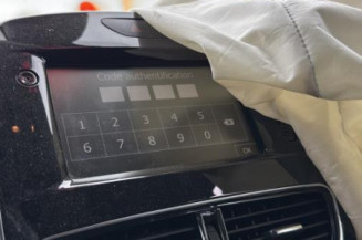 Ecran GPS RENAULT CLIO 4