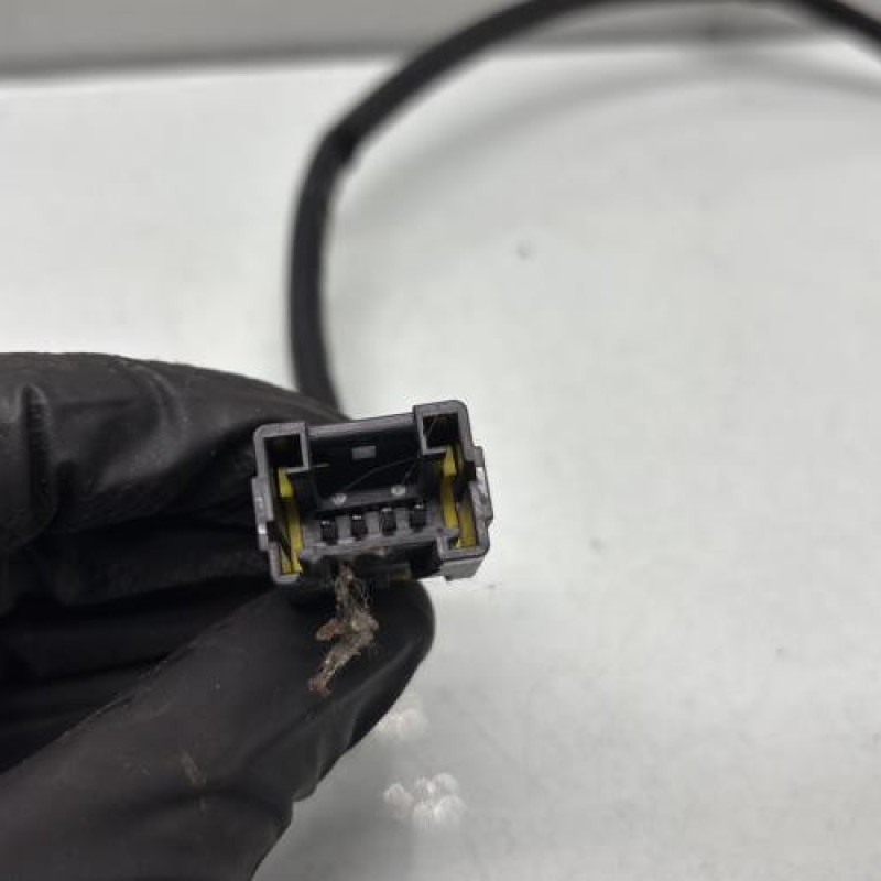 Attache ceinture arriere droit PEUGEOT 207 Photo n°4