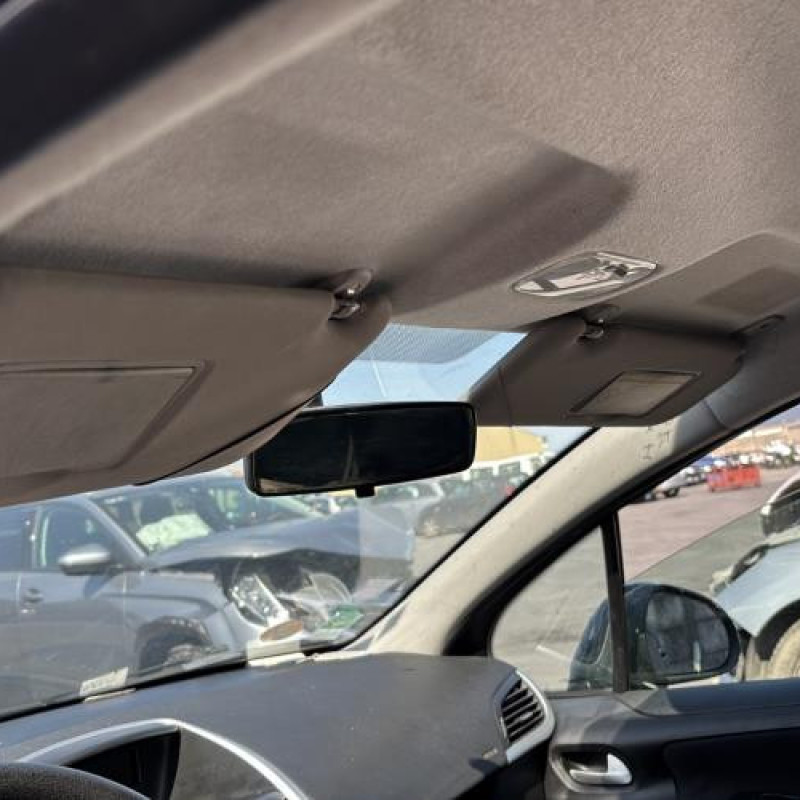 Attache ceinture arriere droit PEUGEOT 207 Photo n°17