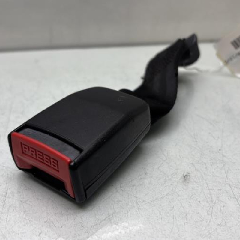 Attache ceinture arriere gauche CITROEN SAXO Photo n°1