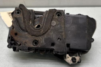 Serrure avant droit PEUGEOT 607 Photo n°1