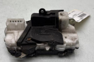 Serrure avant droit PEUGEOT 607