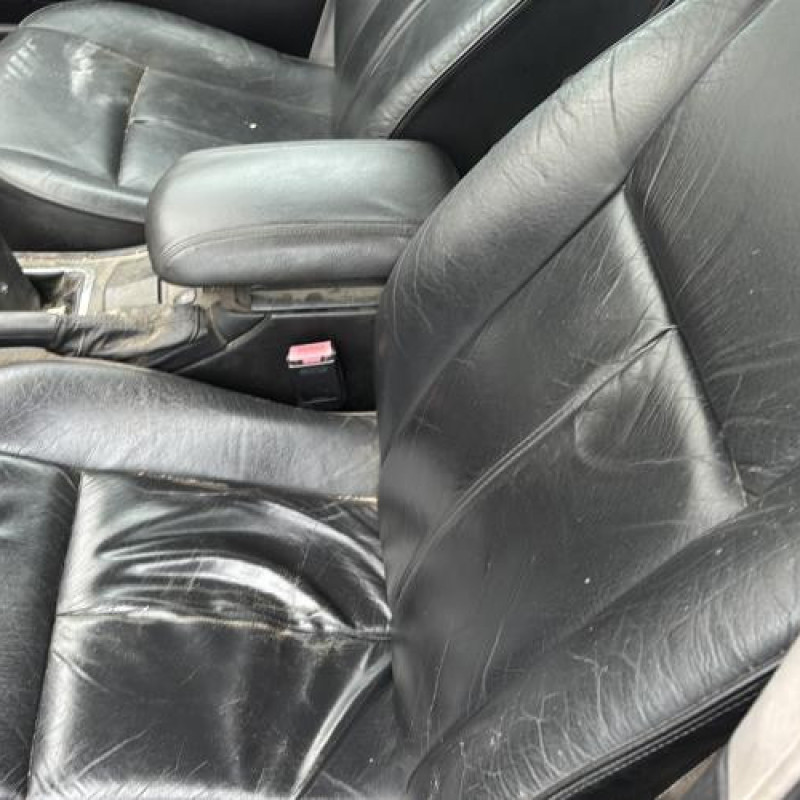 Serrure avant droit PEUGEOT 607 Photo n°16