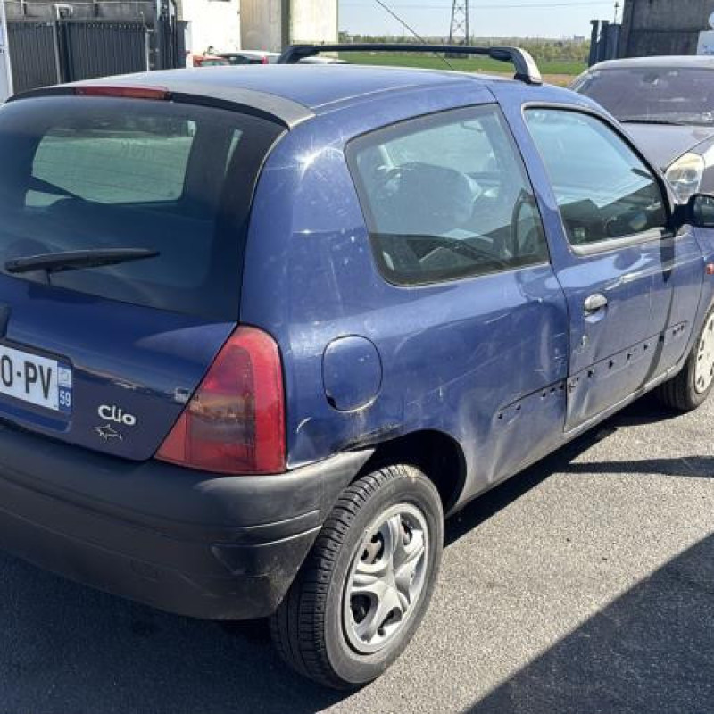 Aile avant droit RENAULT CLIO 2 Photo n°7