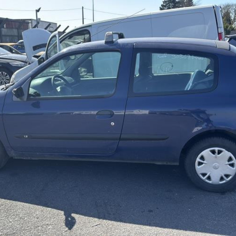 Aile avant droit RENAULT CLIO 2 Photo n°10