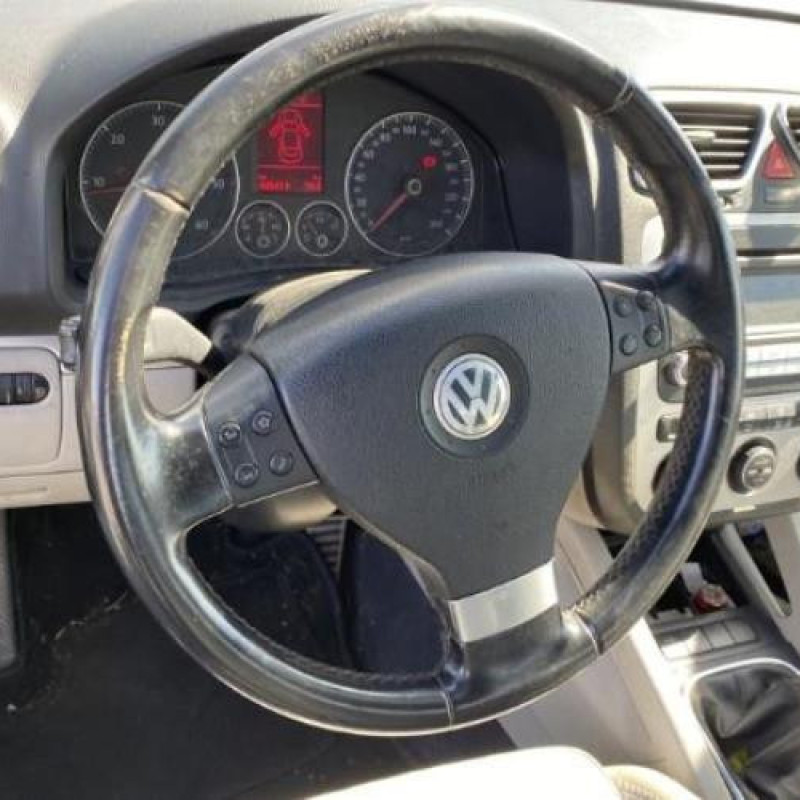 Anti brouillard droit (feux) VOLKSWAGEN EOS Photo n°10