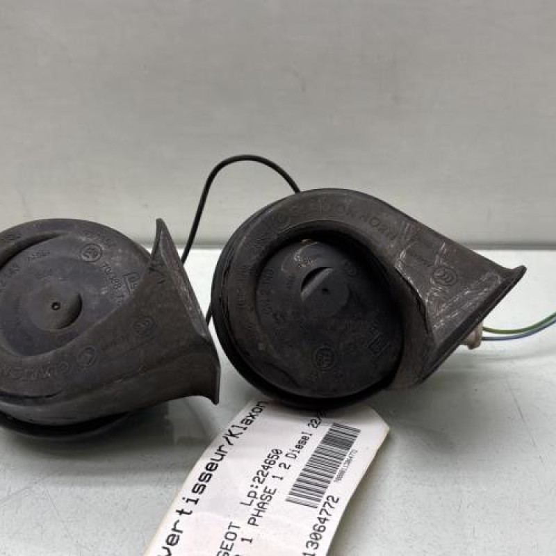 Avertisseur/Klaxon PEUGEOT 5008 1 Photo n°1