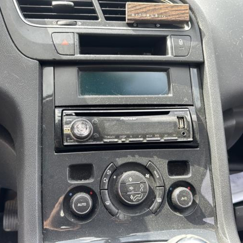 Boitier air bag PEUGEOT 5008 1 Photo n°20