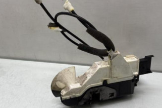 Serrure avant gauche PEUGEOT 5008 1