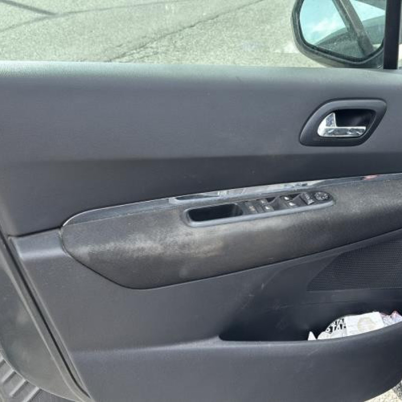 Vase de lave glace PEUGEOT 5008 1 Photo n°12