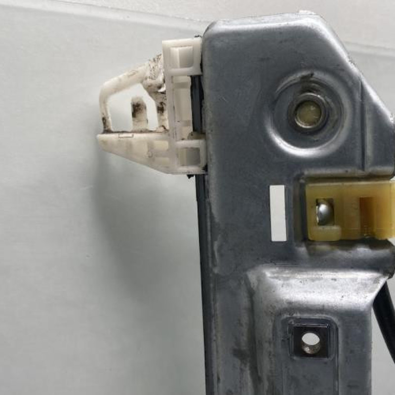 Leve vitre electrique avant gauche RENAULT MEGANE 2 Photo n°12