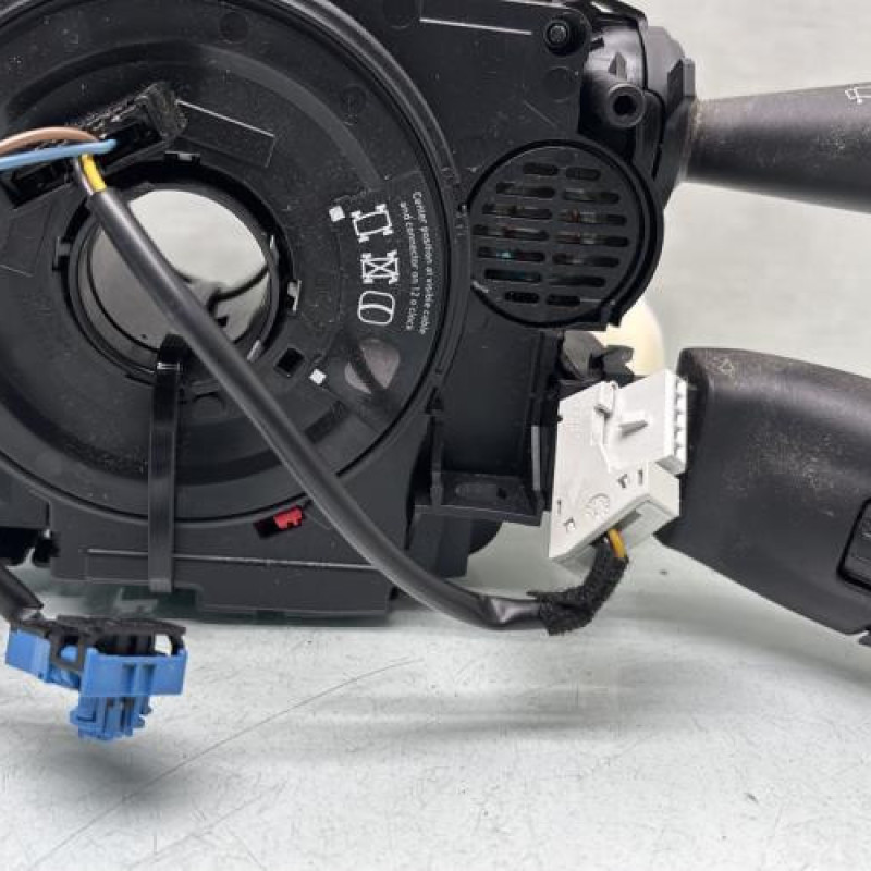 Com (Bloc Contacteur Tournant+Commodo Essuie Glace+Commodo Phare) CITROEN C3 2 Photo n°4