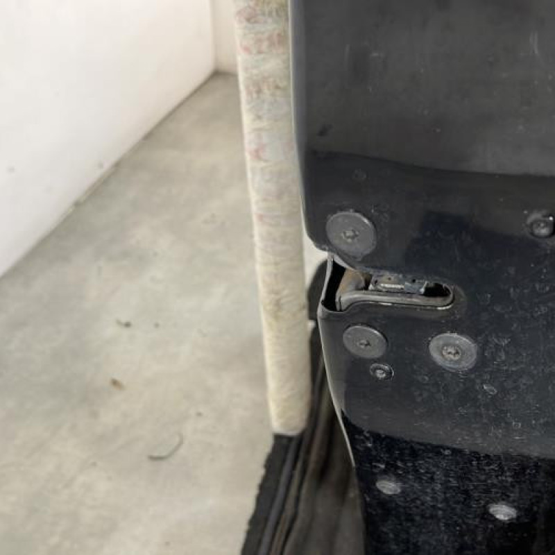 Porte avant droit RENAULT SCENIC 3 Photo n°7