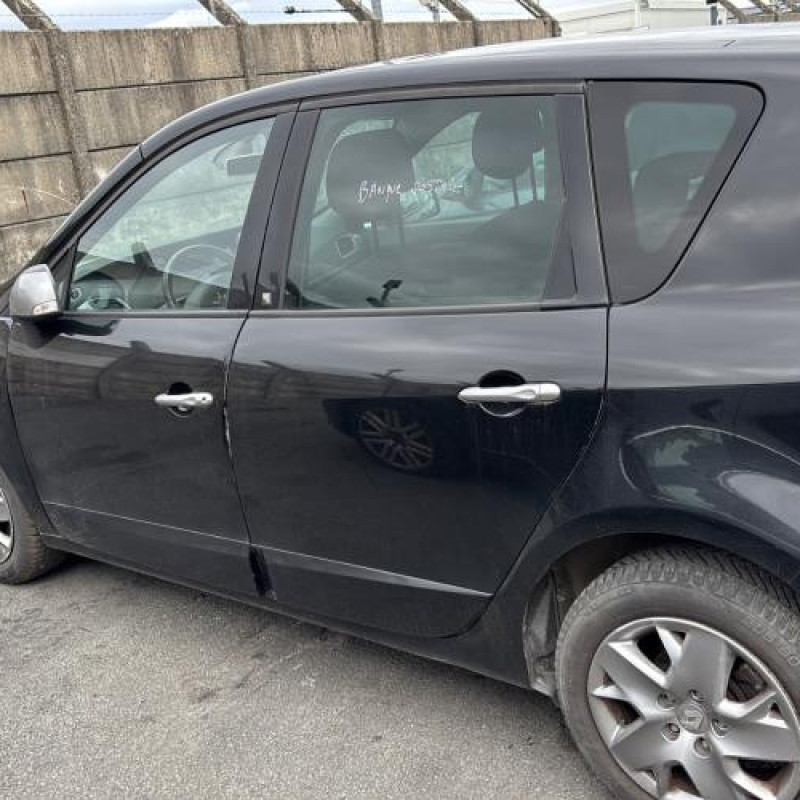 Renfort pare choc avant (traverse) RENAULT SCENIC 3 Photo n°18