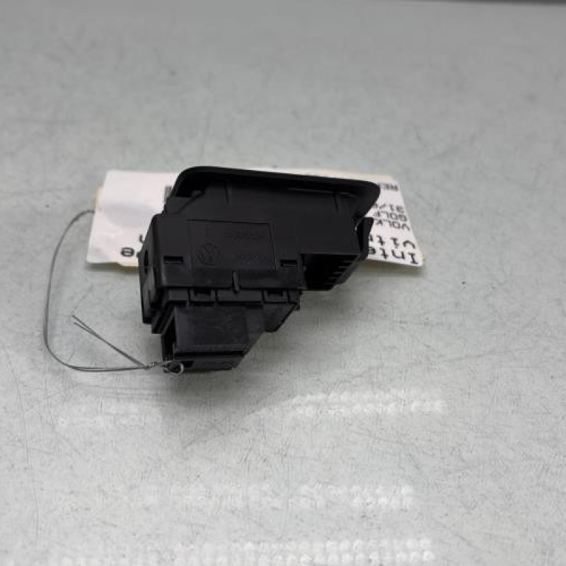 Interrupteur de leve vitre arriere gauche VOLKSWAGEN GOLF 7 Photo n°2