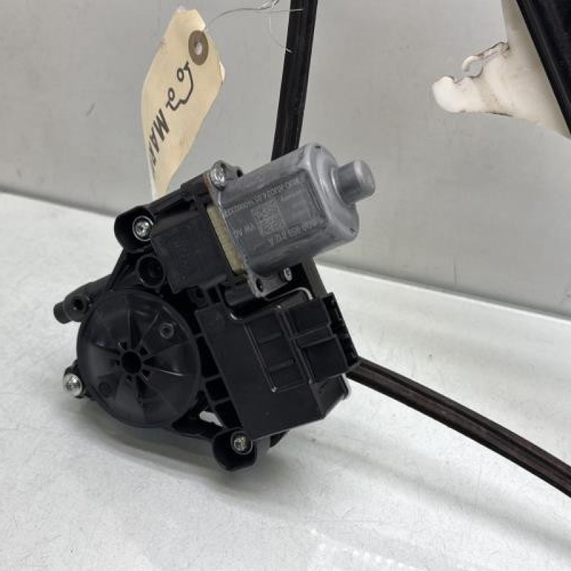 Leve vitre electrique arriere droit VOLKSWAGEN GOLF 7 Photo n°4