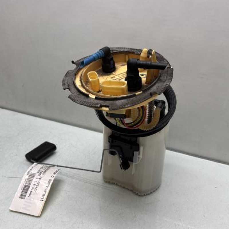 Pompe à carburant VOLKSWAGEN GOLF 7 Photo n°1