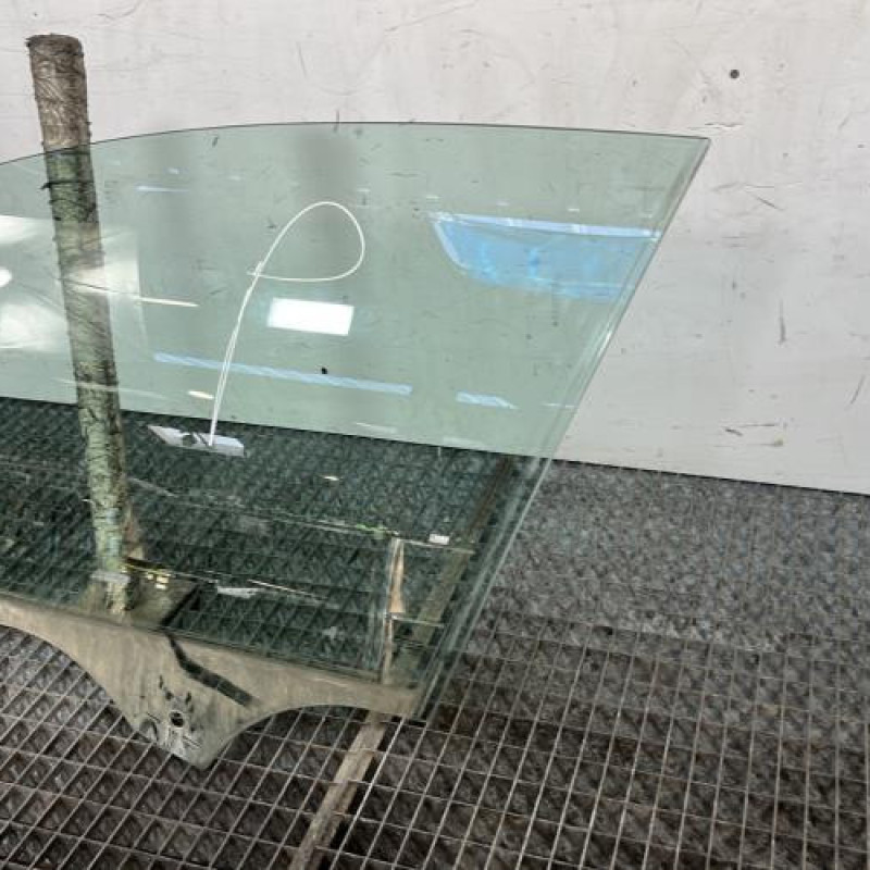 Vitre avant gauche VOLKSWAGEN GOLF 7 Photo n°3