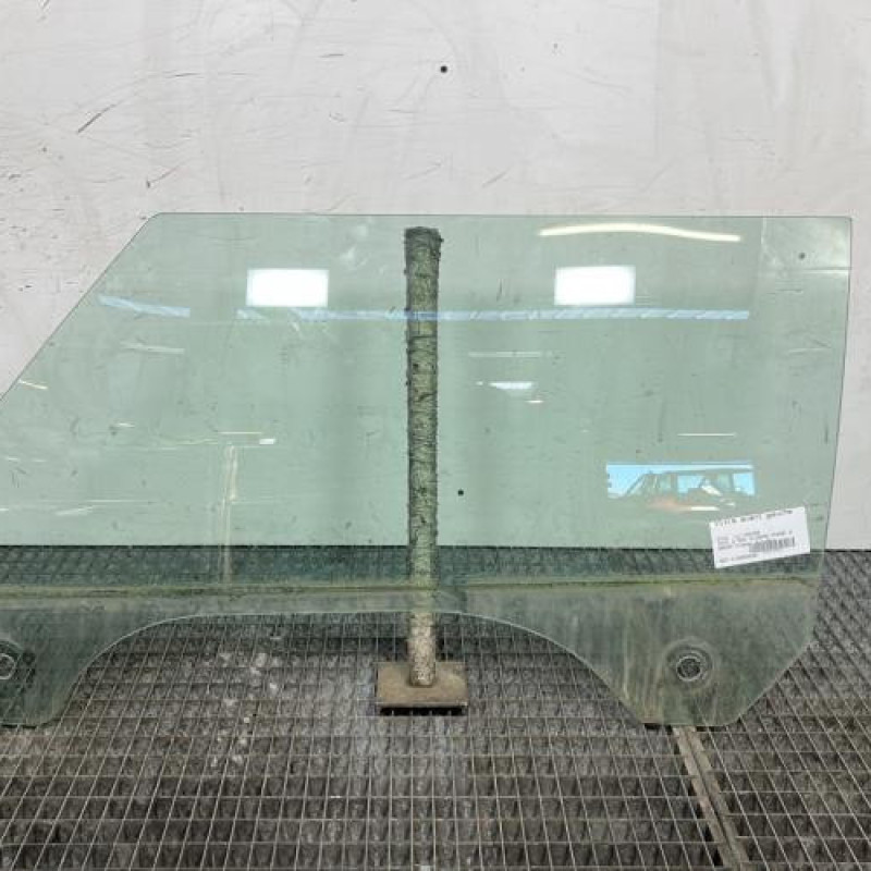 Vitre avant gauche MINI MINI 2 R55 Photo n°1