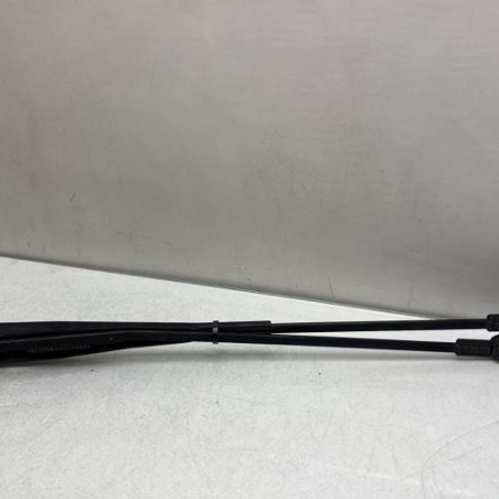 Bras essuie glace avant TOYOTA AYGO 1
