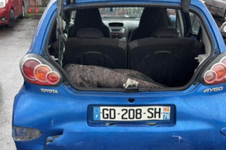 Bras essuie glace avant TOYOTA AYGO 1