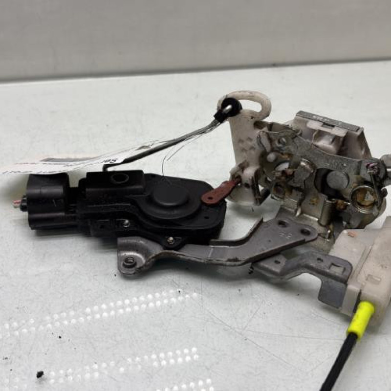 Serrure avant droit TOYOTA AYGO 1 Photo n°2