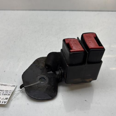 Attache ceinture arriere droit RENAULT CLIO 2 Photo n°1