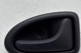 Poignee interieur arriere droit RENAULT CLIO 2 Photo n°1
