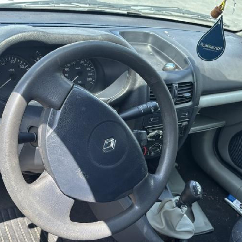 Poignee interieur arriere gauche RENAULT CLIO 2 Photo n°15