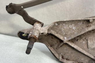 Moteur essuie glace avant RENAULT LAGUNA 2